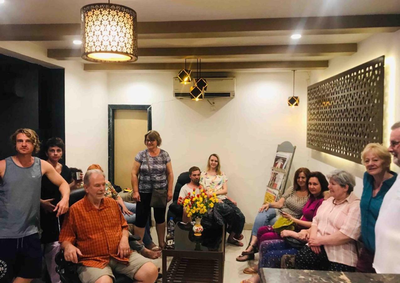 Sunshine Backpackers, Airport Hostel Mumbai Exterior photo